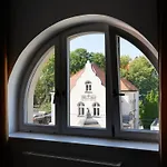 Paderewskiego 9 Aparth 4* Lešno