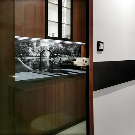 Paderewskiego 9 Aparth 4*