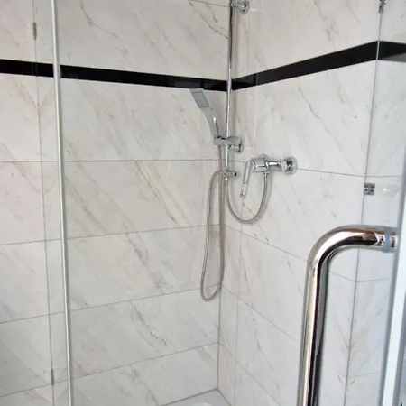 Paderewskiego 9 Aparth Aparthotel Leszno (Greater Poland)