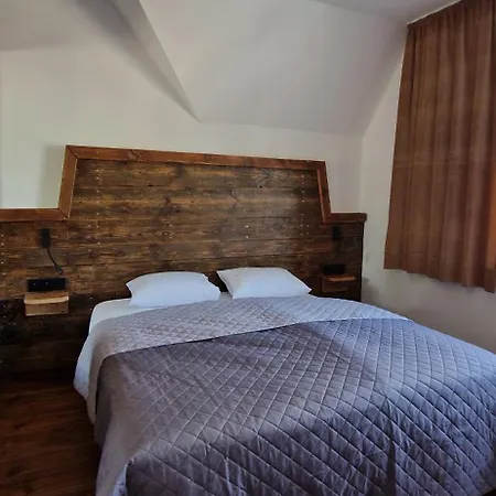 Aparthotel Paderewskiego 9 Aparth Leszno (Greater Poland)