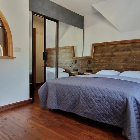 Aparthotel Paderewskiego 9 Aparth