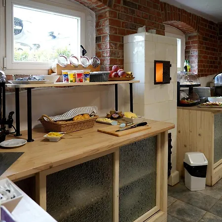 Paderewskiego 9 Aparth 4*