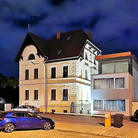 Aparthotel Paderewskiego 9 Aparth 4*