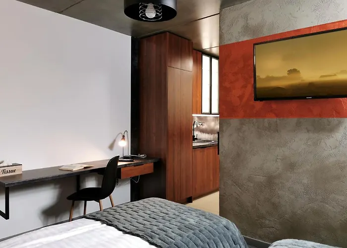 Paderewskiego 9 Aparth 4*