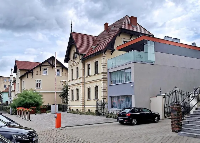 Aparthotel Paderewskiego 9 Aparth 4*