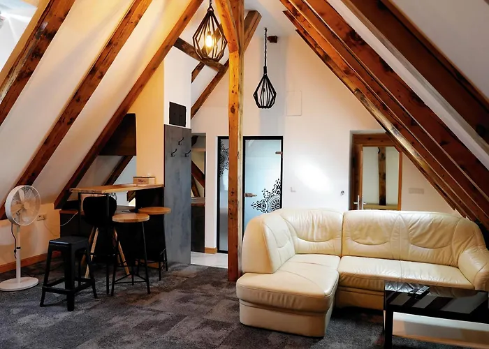 Paderewskiego 9 Aparth 4*