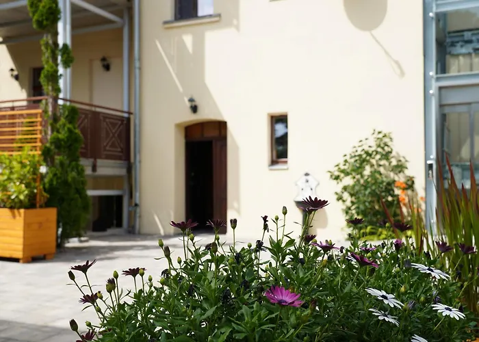 Aparthotel Paderewskiego 9 Aparth 4*